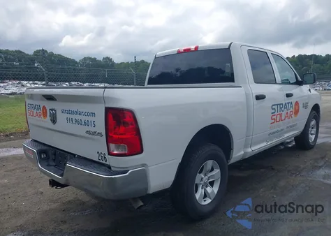 2019 Ram 1500 Classic Tradesman 4X4 5'7 Box из США, поврежденный, VIN 3C6RR7KG7KG657870